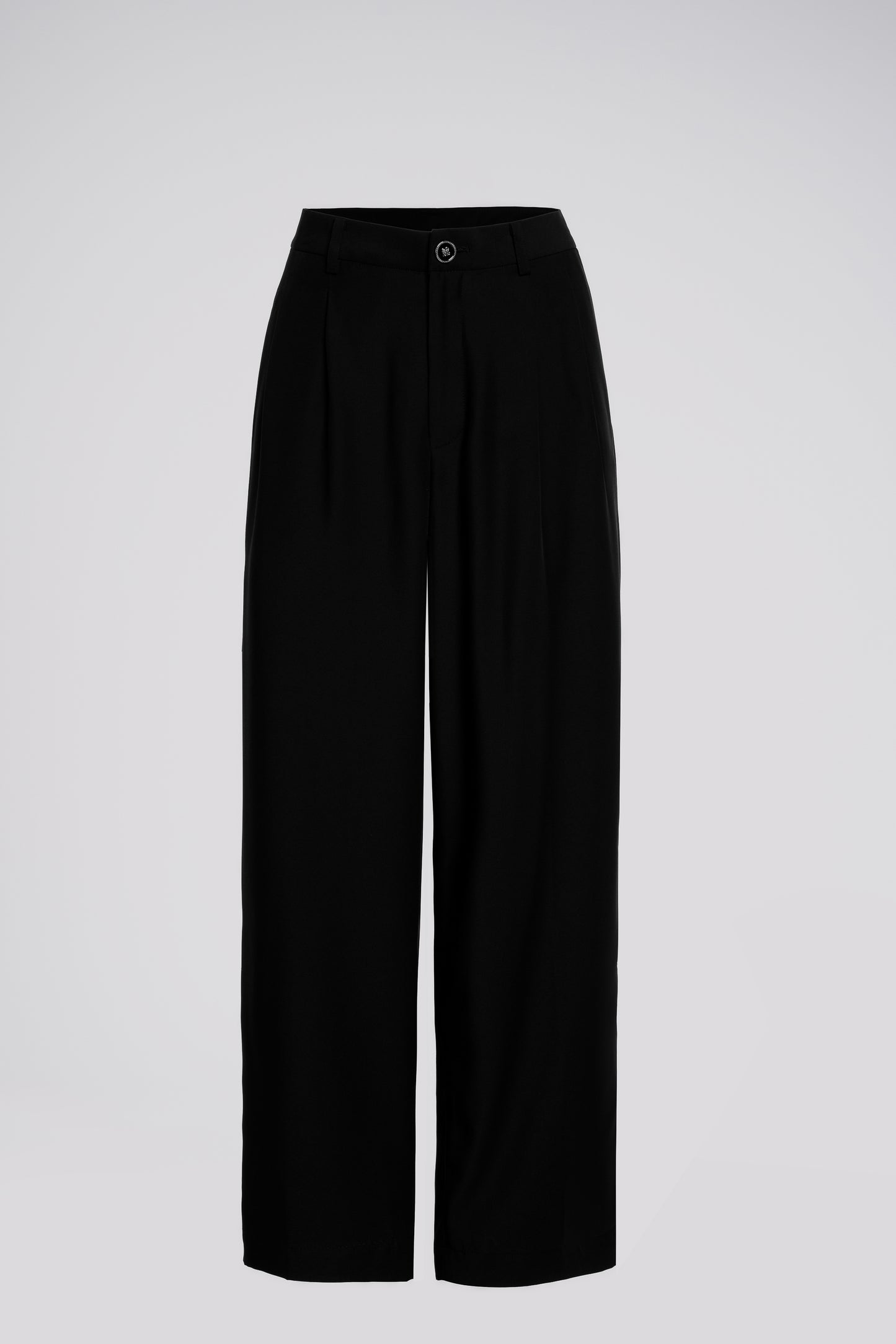 Pleated Petite Wide Leg Pants in Black